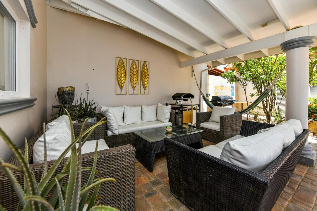 Villa Swiss Paradise With Private Pool Palm Beach Zewnętrze zdjęcie