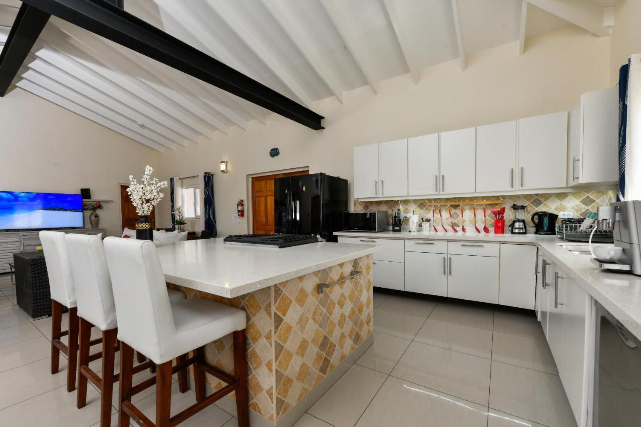 Villa Swiss Paradise With Private Pool Palm Beach Zewnętrze zdjęcie