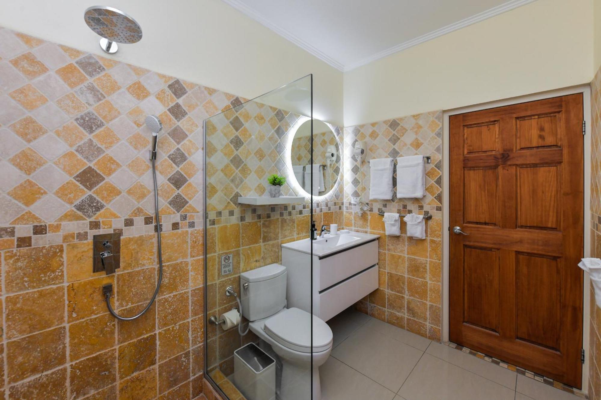 Villa Swiss Paradise With Private Pool Palm Beach Zewnętrze zdjęcie